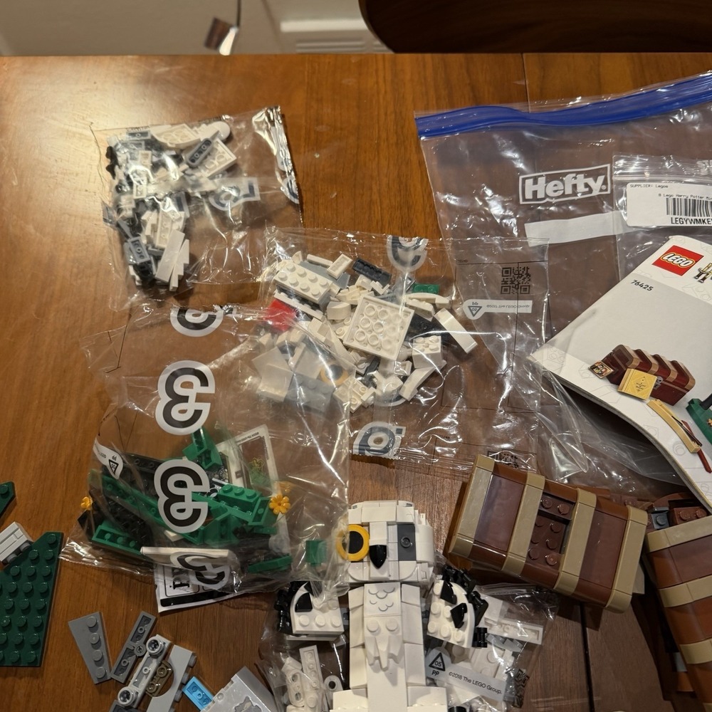 LEGO Harry Potter 4lb Lot 20+ Minifigures Sets - Picture 12 of 15